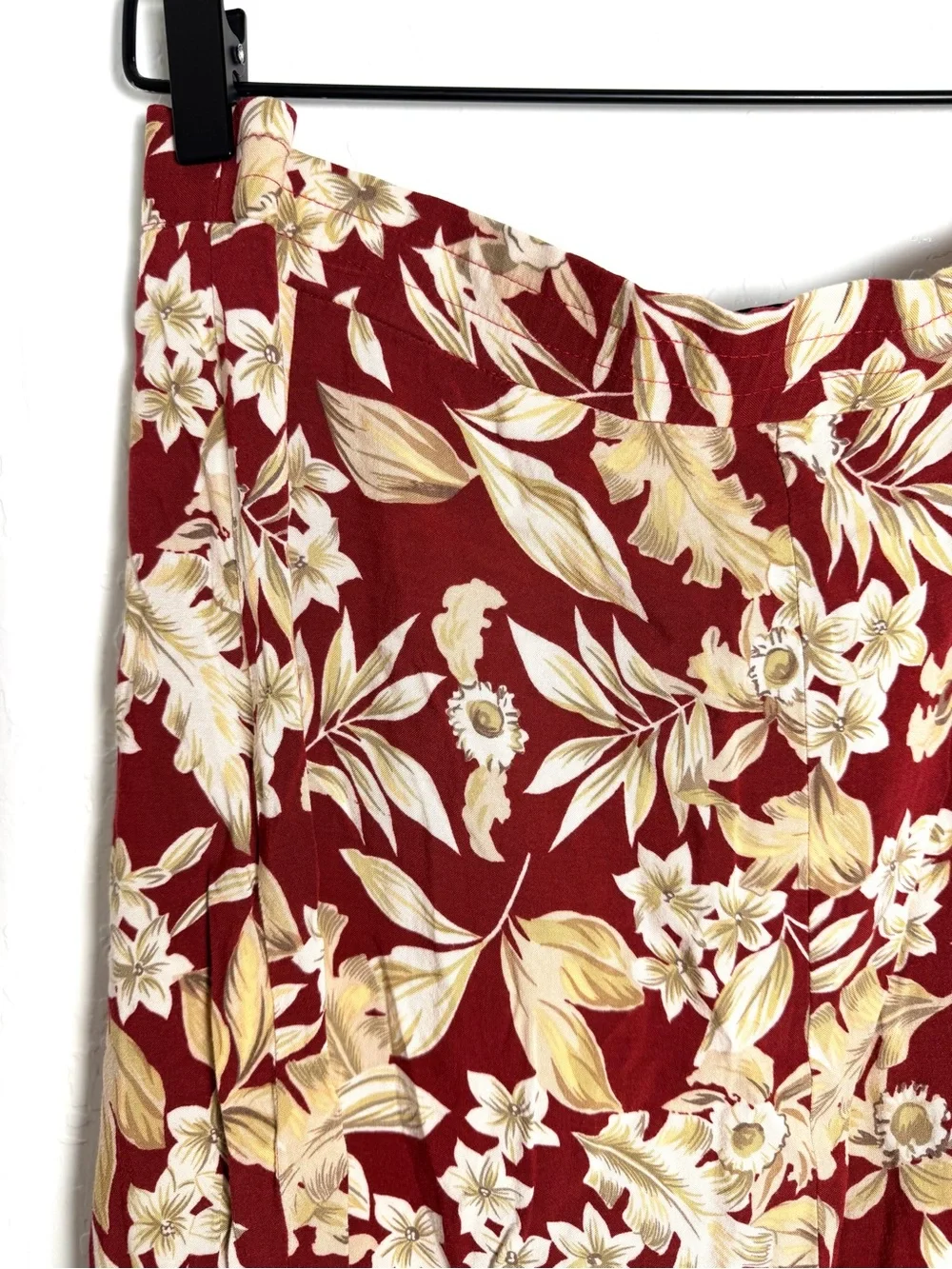 Sag Harbor Vintage Maroon Leaf Floral Button Front Midi Skirt